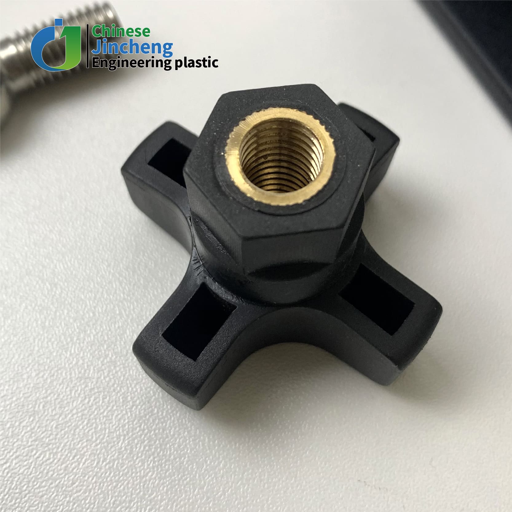 Parallel pad rail adjustable support frame - Image 4