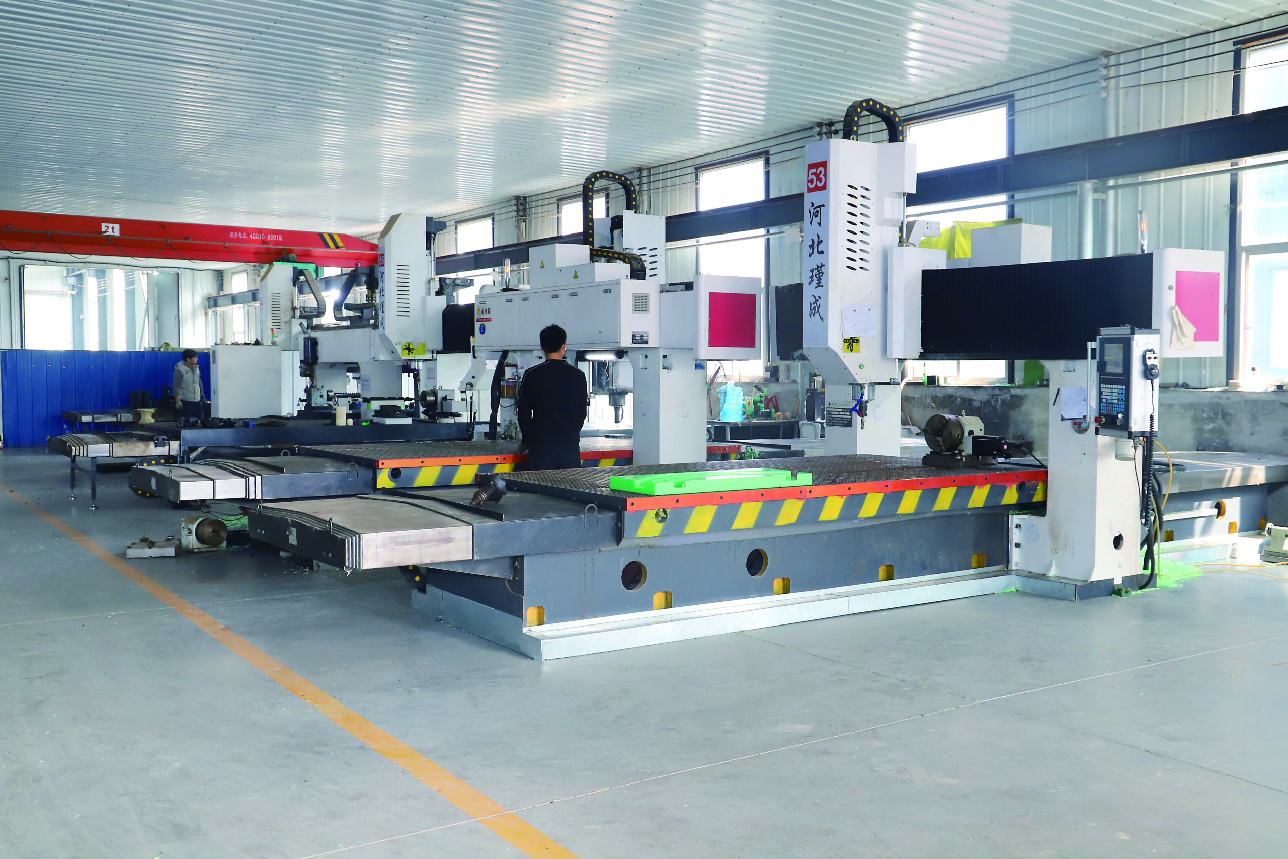 Plastic parts milling workshop