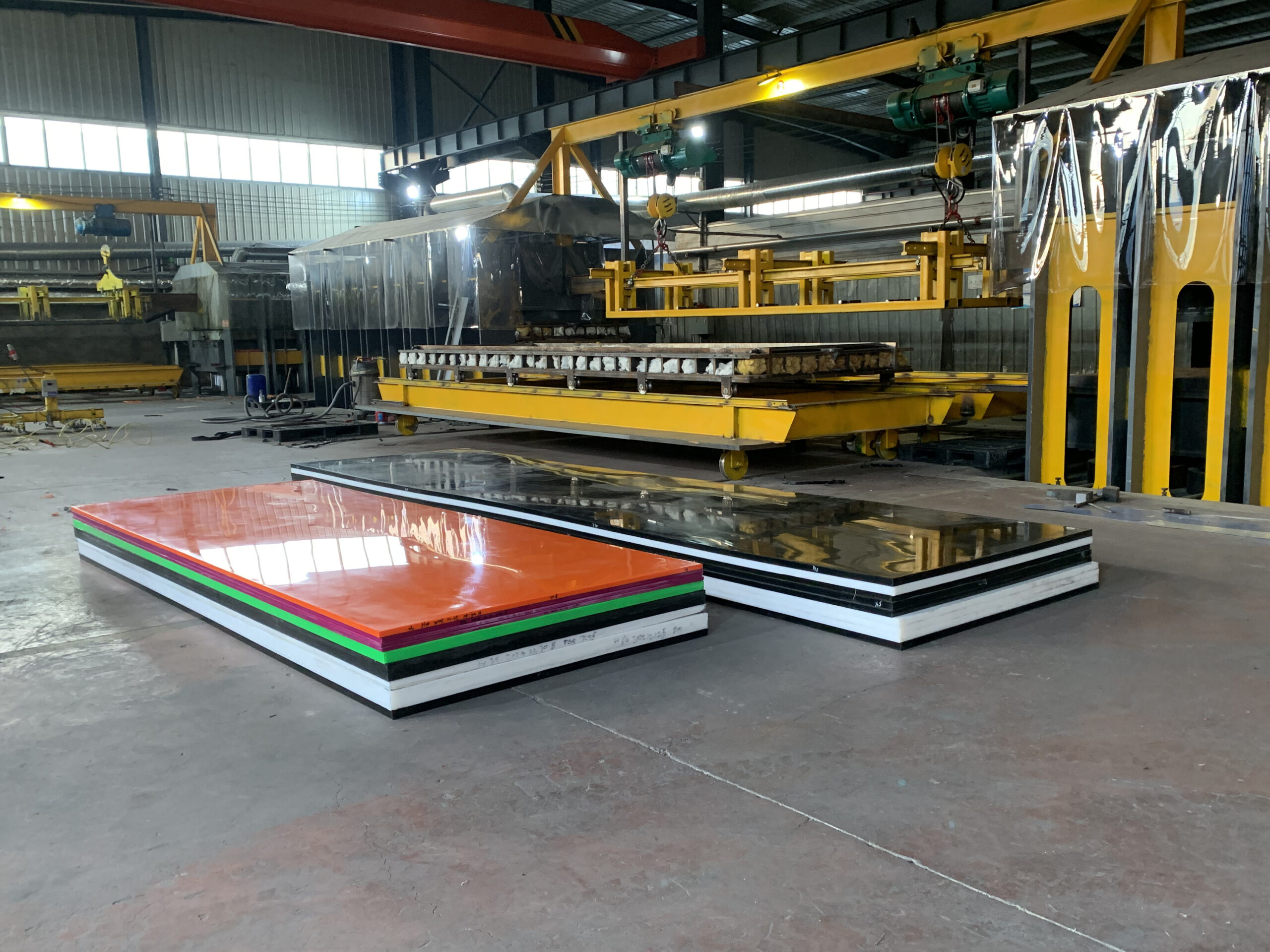 UHMWPE production workshop