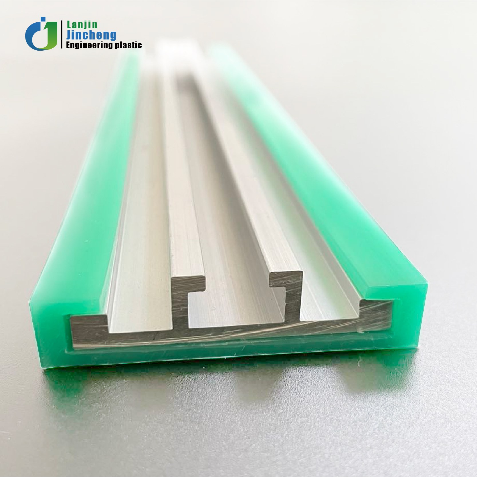Conveyor line guardrail - Image 3