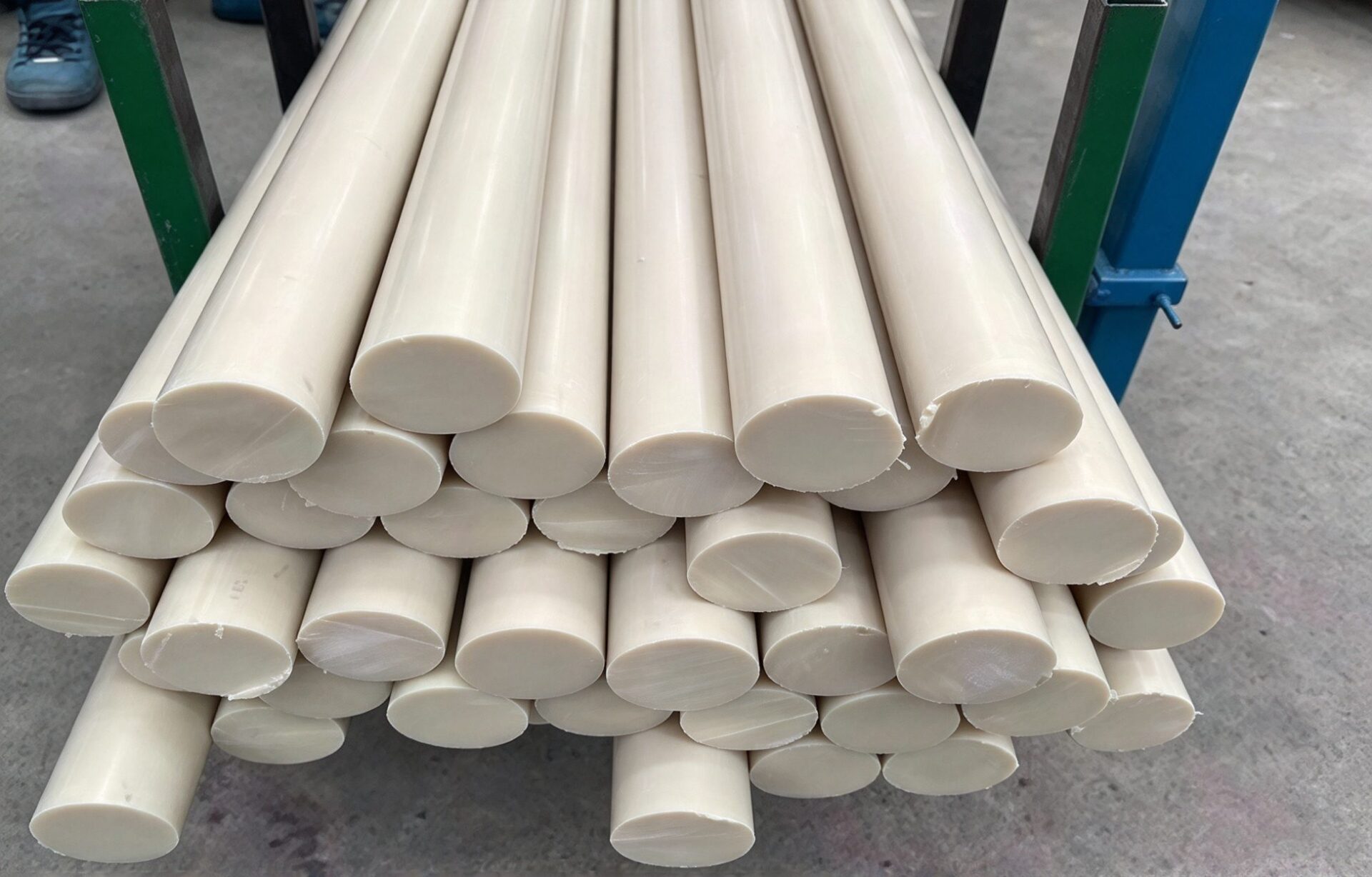 HDPE sheet/rod - Image 3