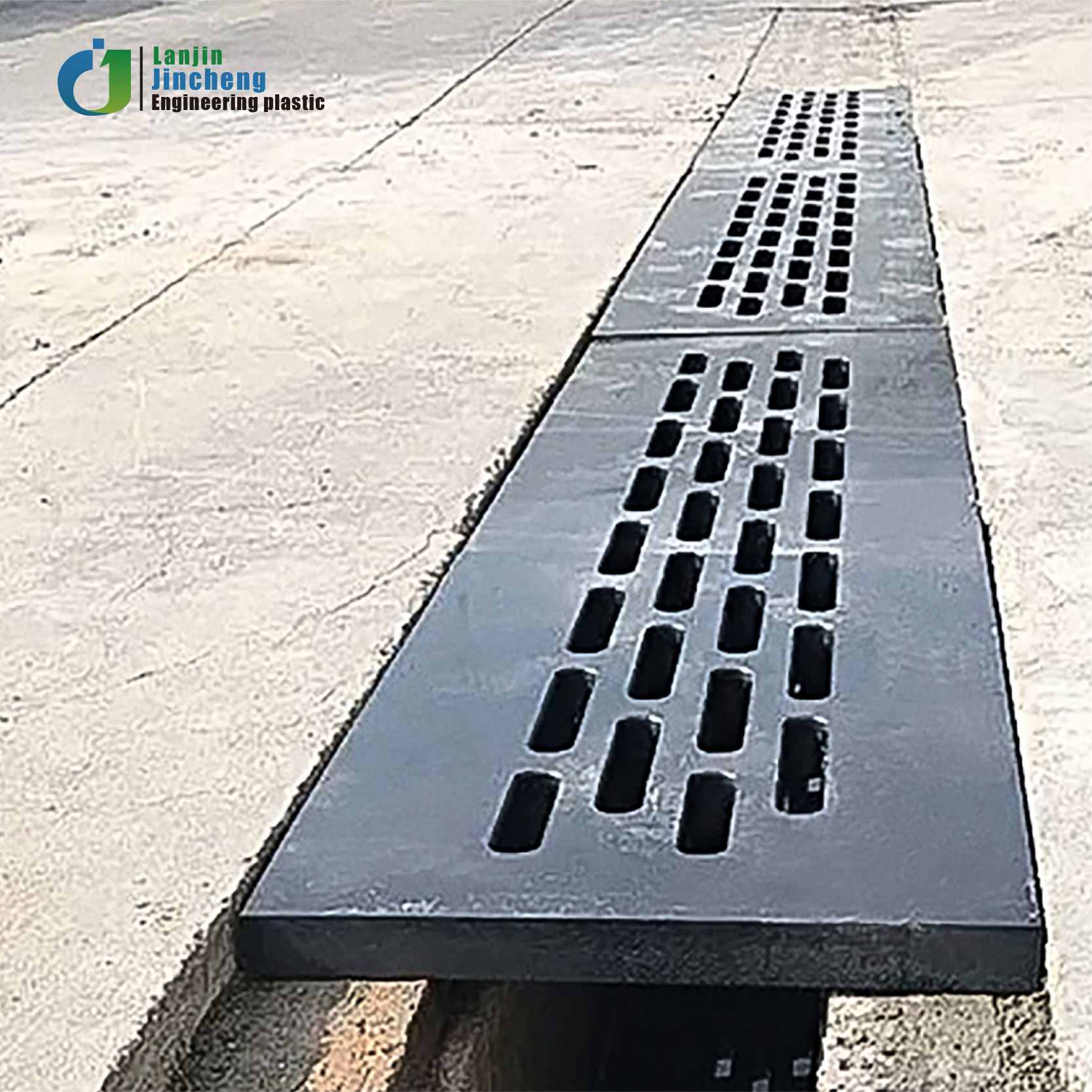 UHMWPE Trench Cover - Image 2